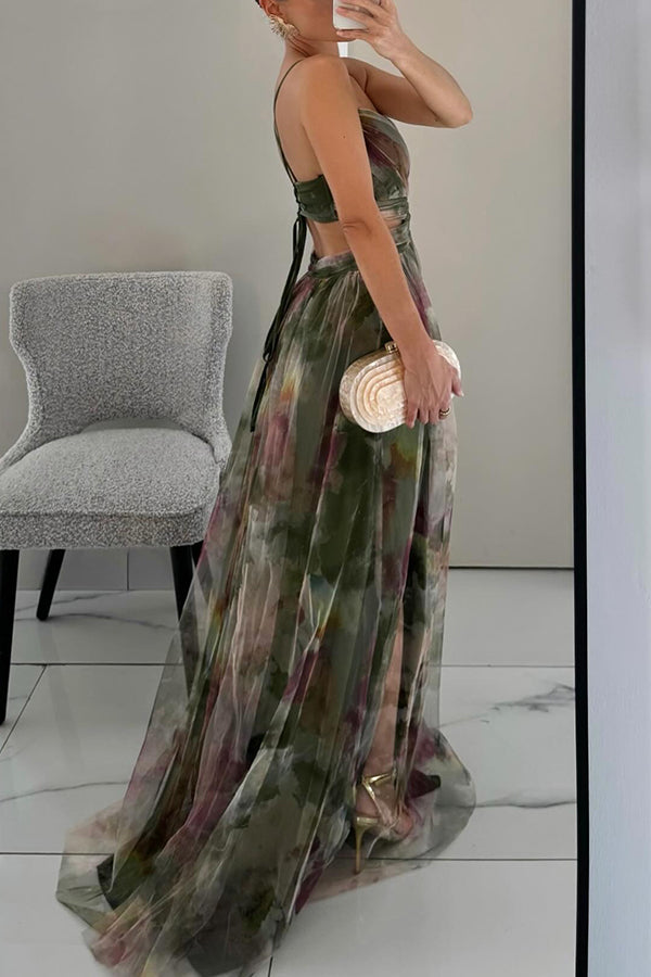 Vera – Abito da designer con motivo floreale