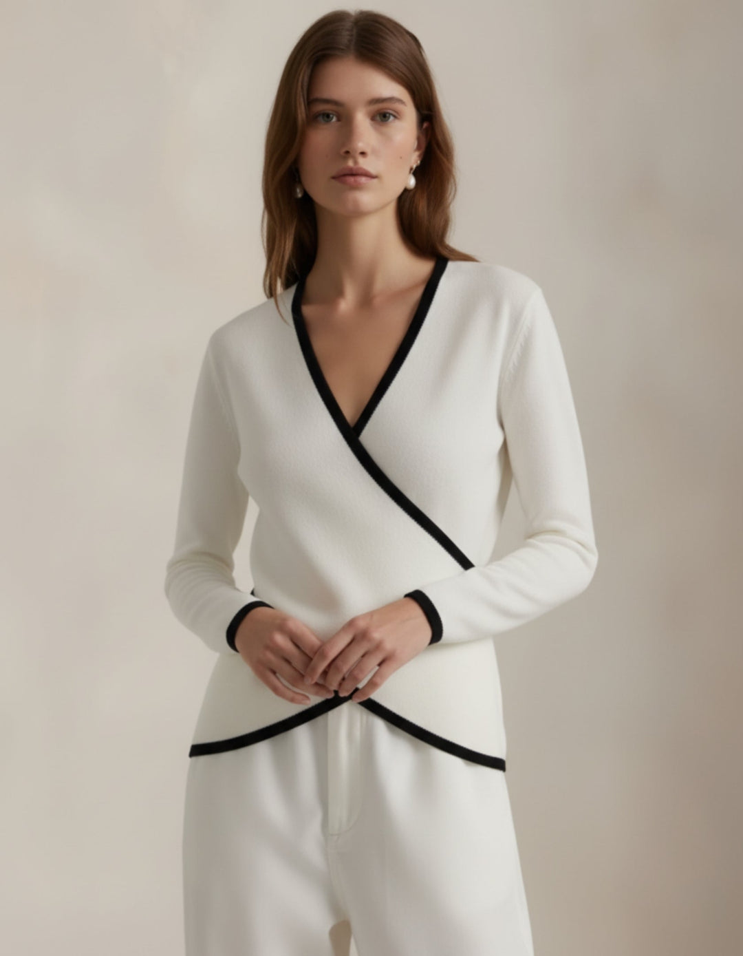 Maglia Incrociata Eleganza