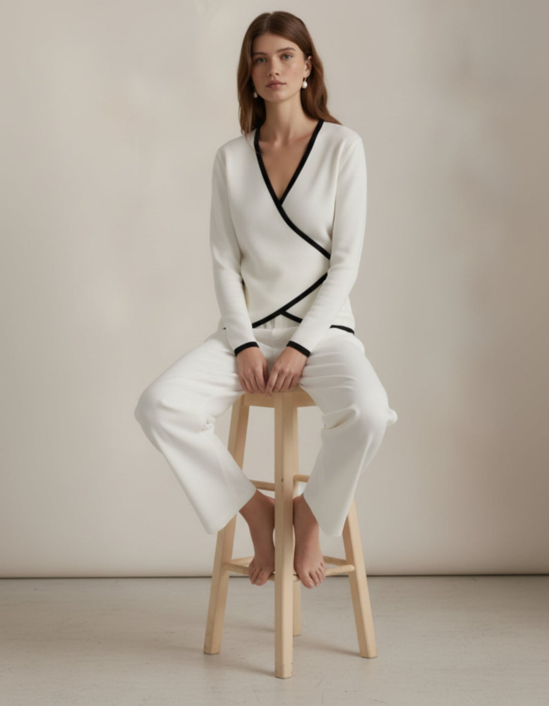 Maglia Incrociata Eleganza