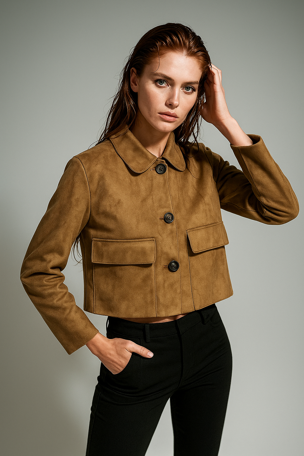 Chiara Valli – Giacca Cropped in Suede