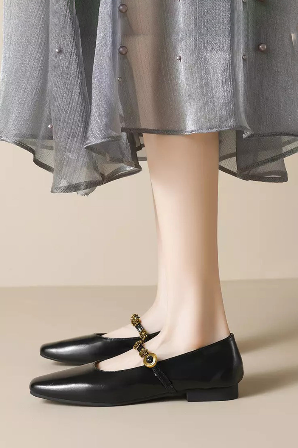 MIREL – Ballerine a punta quadrata con cinturino decorativo