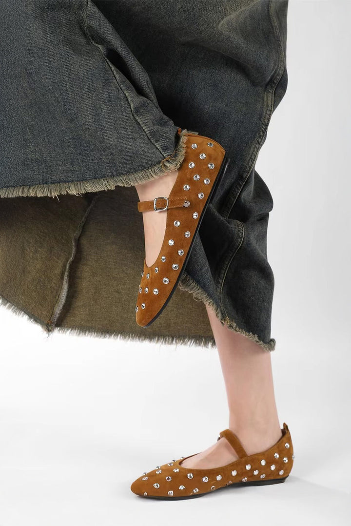 ONIVA – Ballerine con borchie tonde decorative