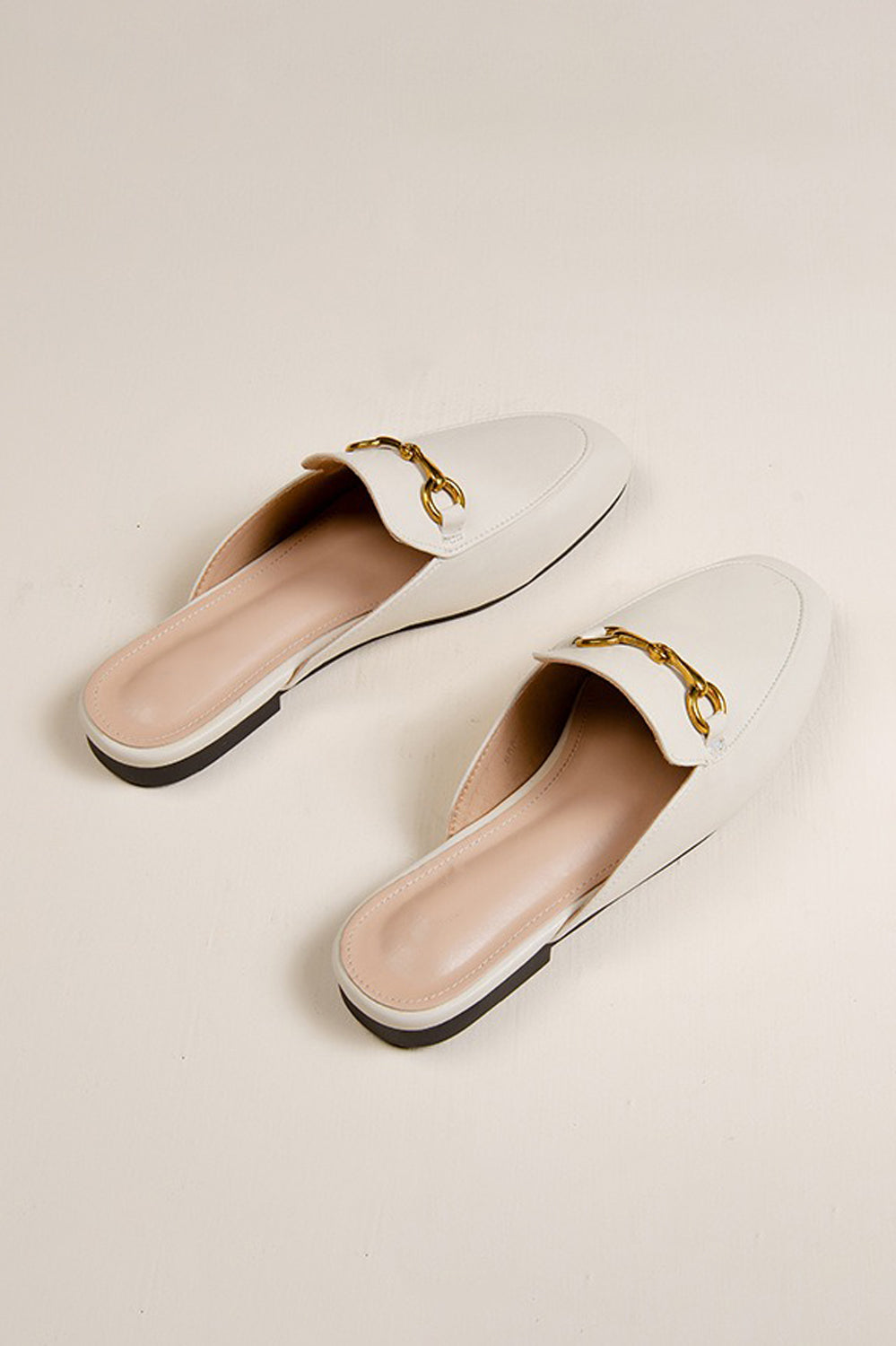 Gallia – Sabot flat con dettaglio fibbia
