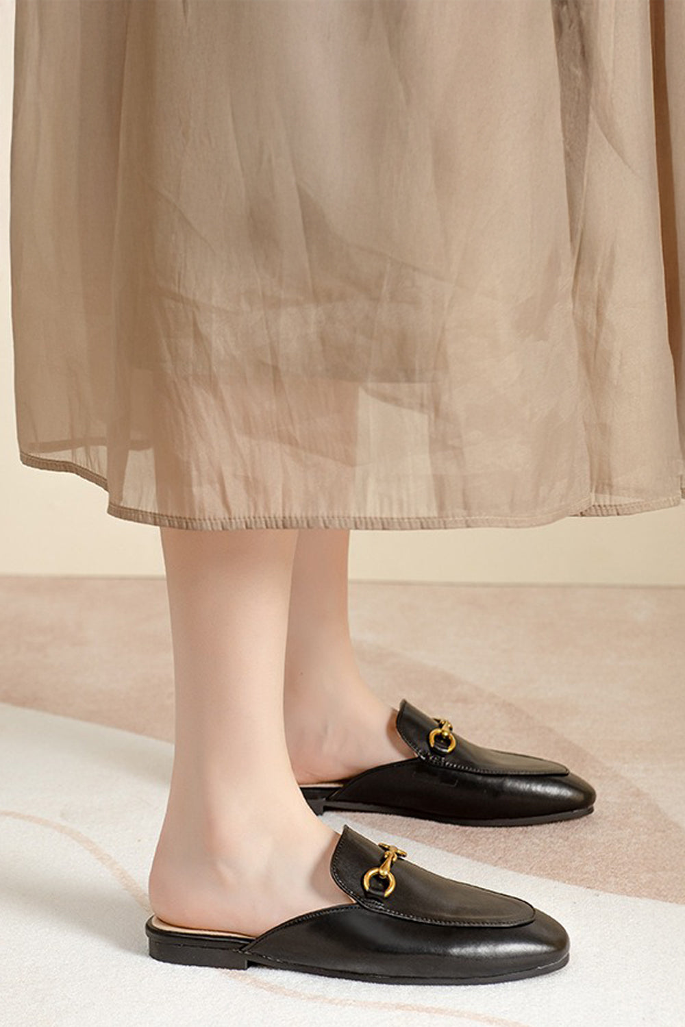 Gallia – Sabot flat con dettaglio fibbia