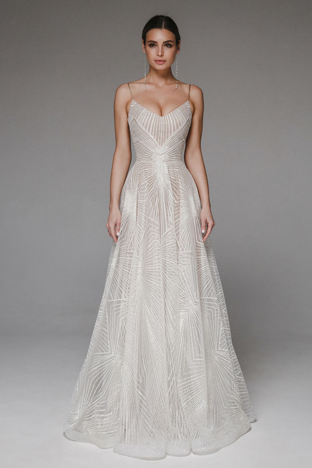 Vittoria – L’abito dall’eleganza classica e raffinata