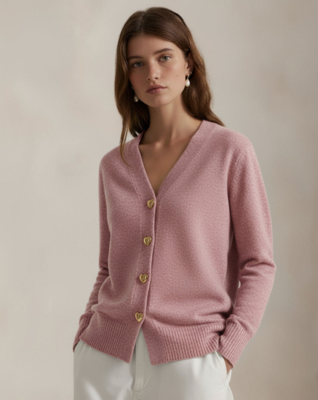 Cardigan in Lana con Bottoni a Cuore