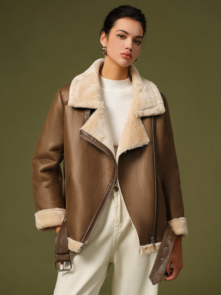 Giacca in Shearling con Cintura e Zip
