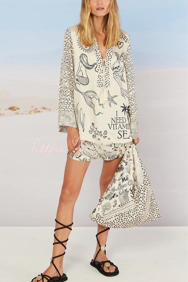 Vento d’Estate – Completo in raso con stampa unica, camicia con frange e shorts a vita elastica