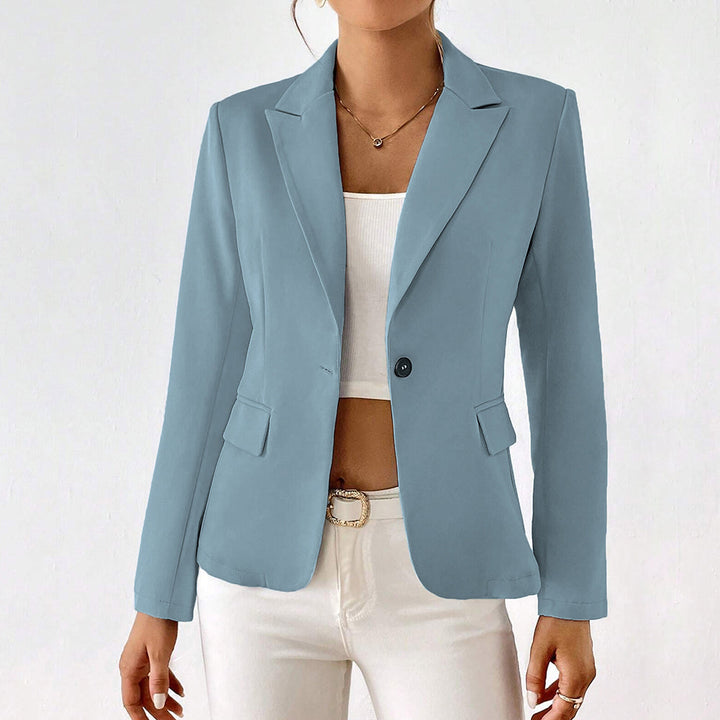 L'esclusivo blazer di Valentina Rossi