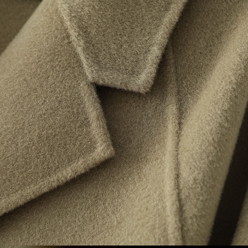 Essenza – Cappotto in Lana Doppiopetto