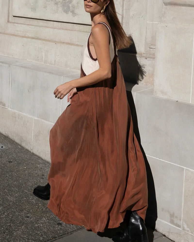Velluto Sottile – Abito chic con scollo a V e colori a contrasto
