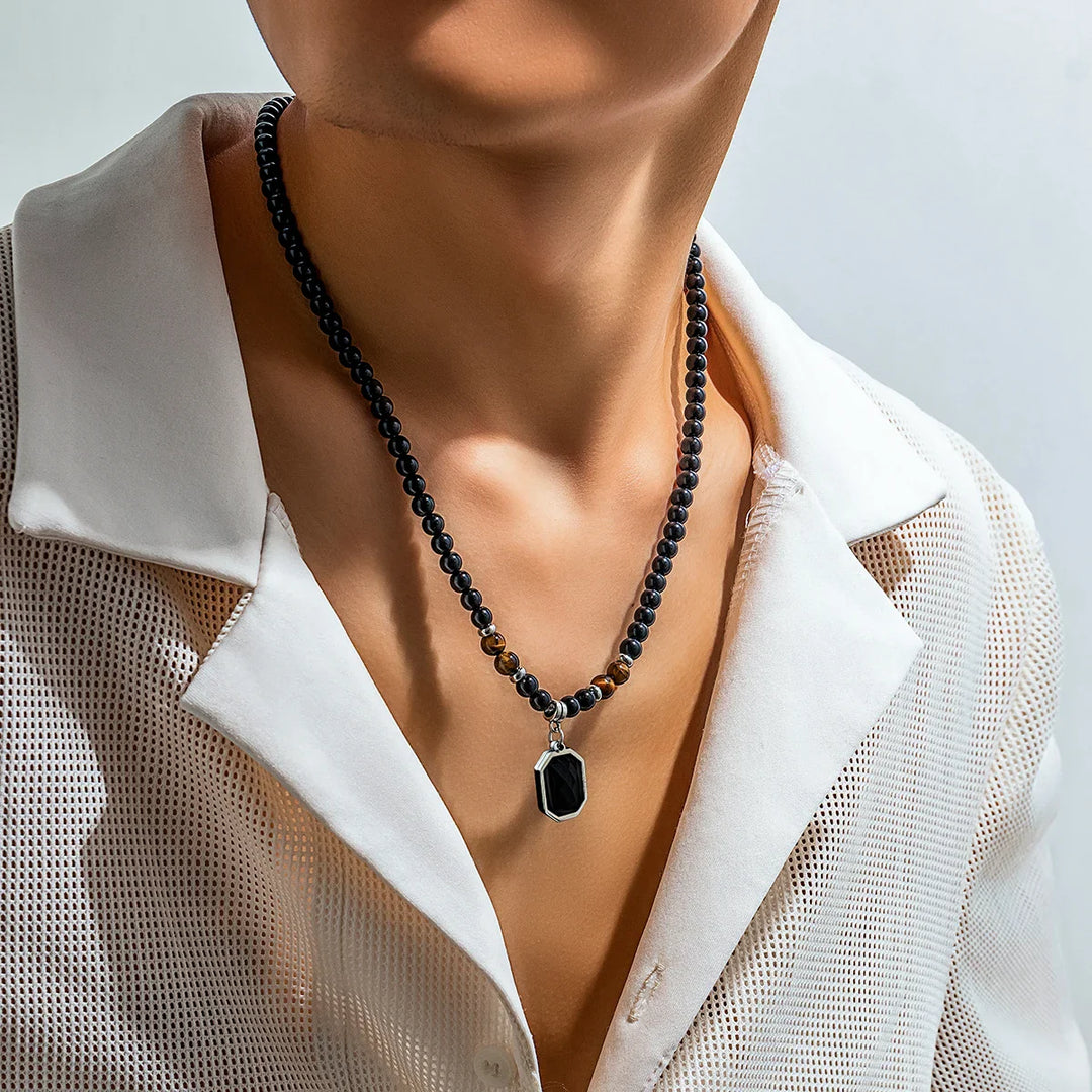 Collana di perle in onice nera