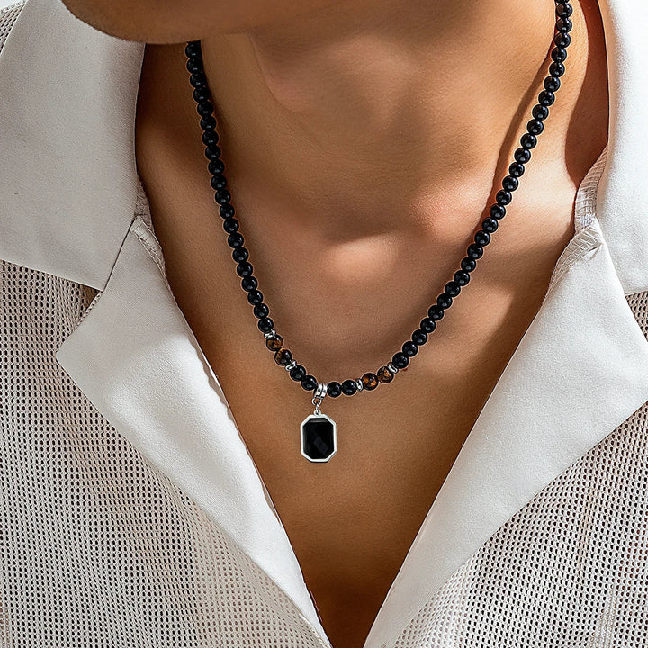 Collana di perle in onice nera